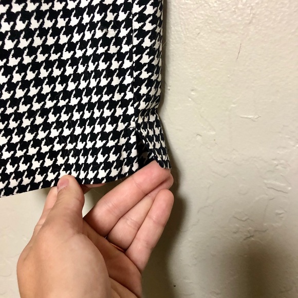 Houndstooth printed crop pants 🎱 - Picture 4 of 10